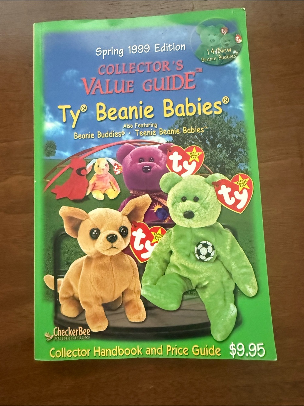 Ty Beanie Babies Spring 1999 Value Guide with Green Accents